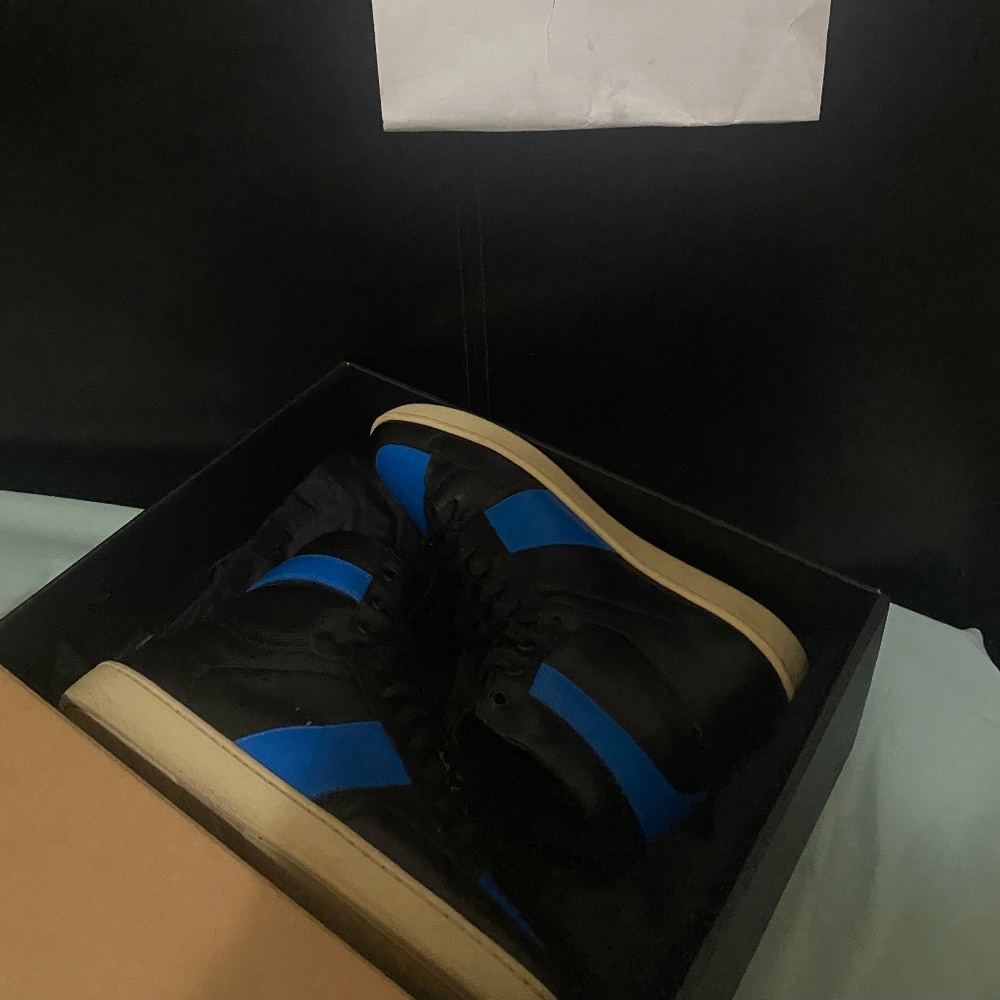 Saint Laurent Court Classic Sneakers